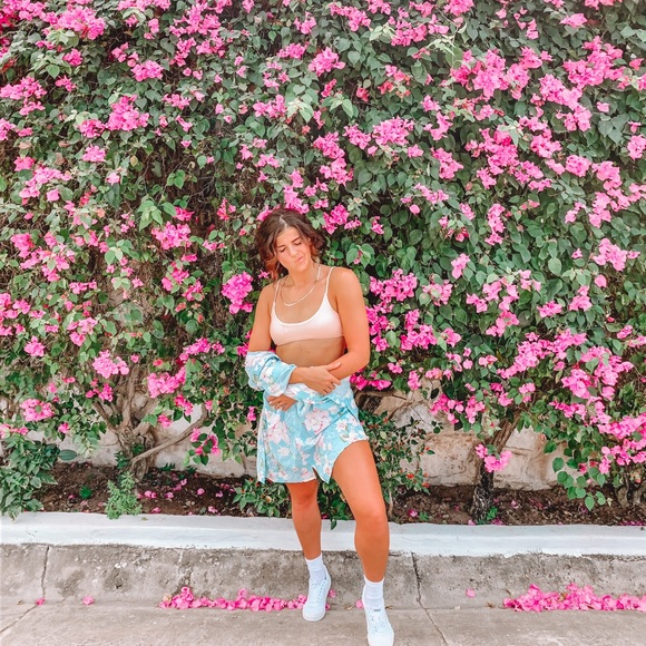 Meet your Posher, Mary - Picture 2 of 2